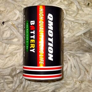 Secret hideaway D battery looks extremely real